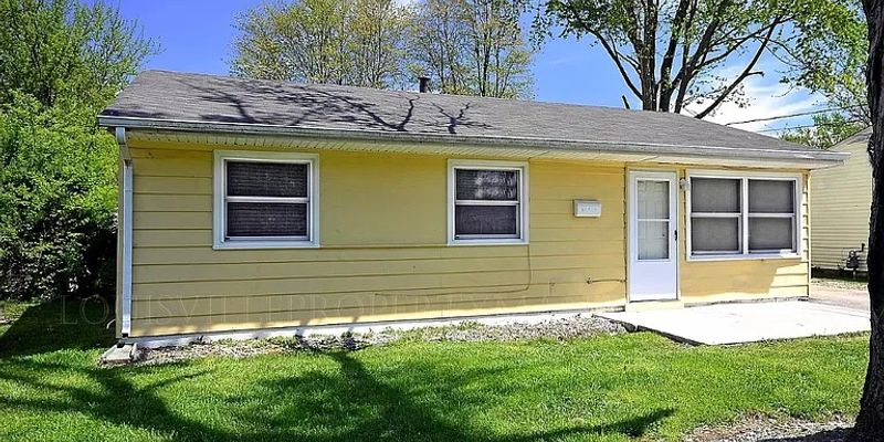 Louisville House: 5117 Alba Way