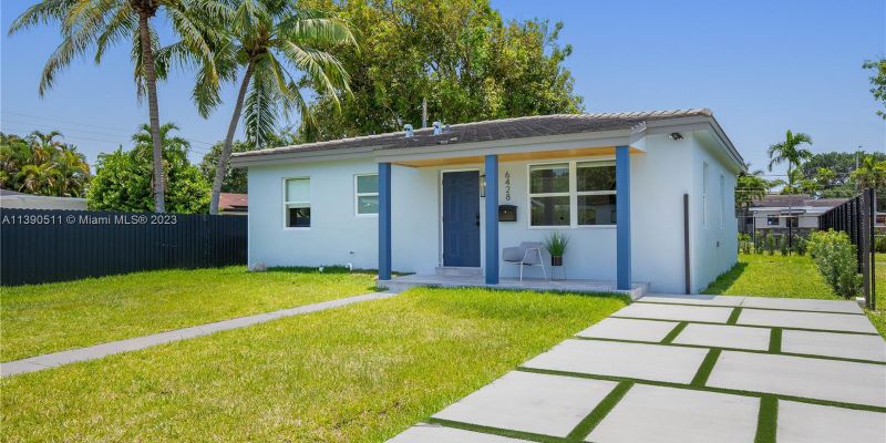 Miami House: 6428 SW 23rd St #6428