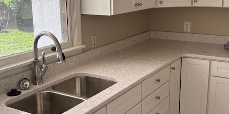 Vincennes House: 1601 Montclair Dr