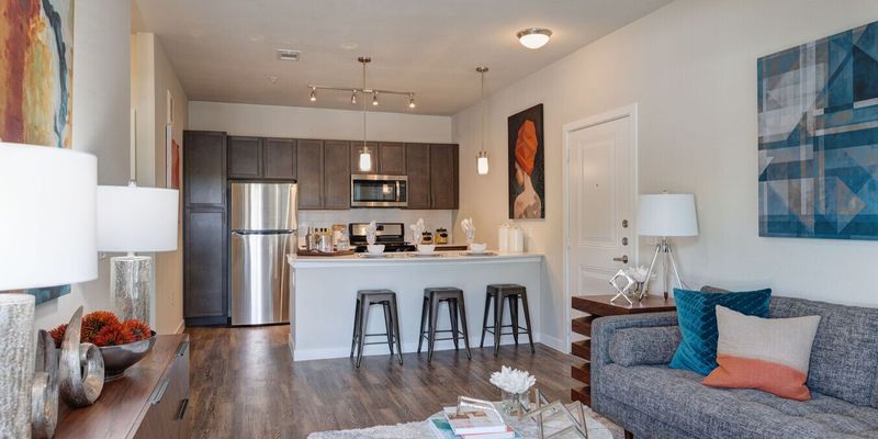 Houston Apartment: 1035 Seamist Dr