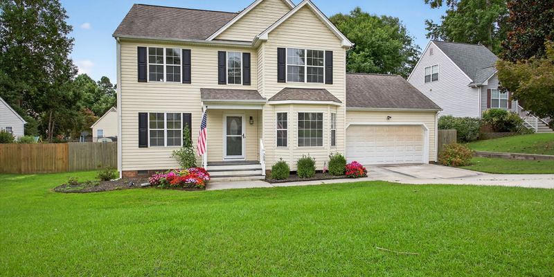 Williamsburg House: 3881 Shenandoah Dr