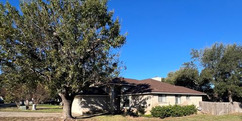 1103 Deepwoods Trl.jpg