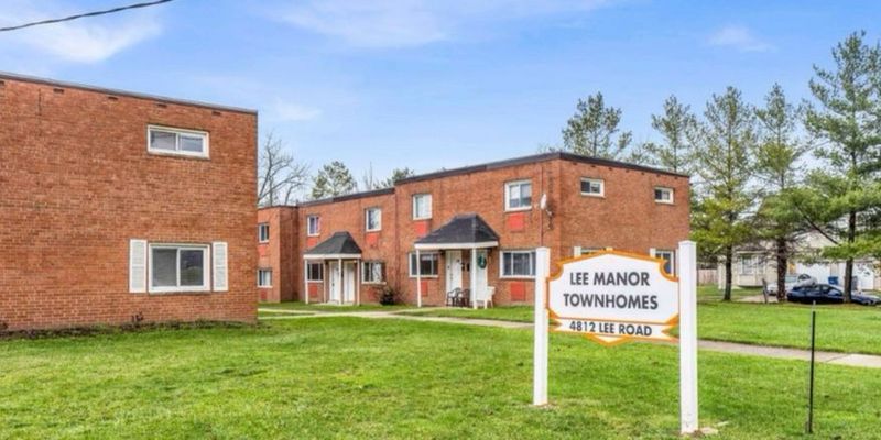 Cleveland Apartment: 4812 Lee Rd