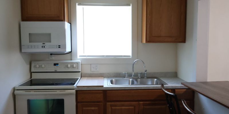 Evans House: 3223 11th Ave