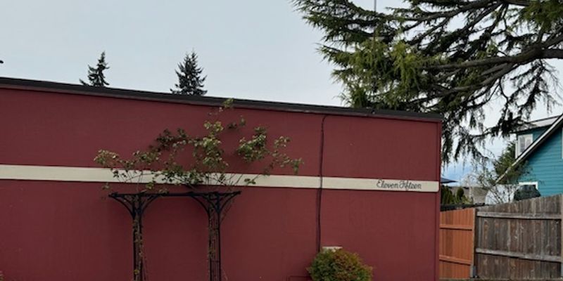 Bremerton House: 1115 Perry Ave