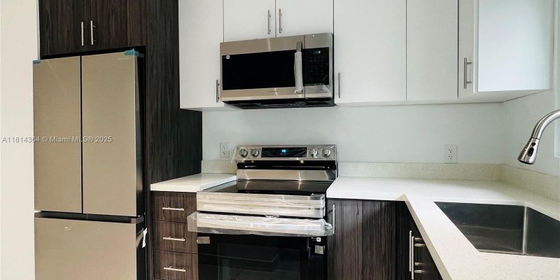 Bay Harbor Islands House: 1155 102nd St