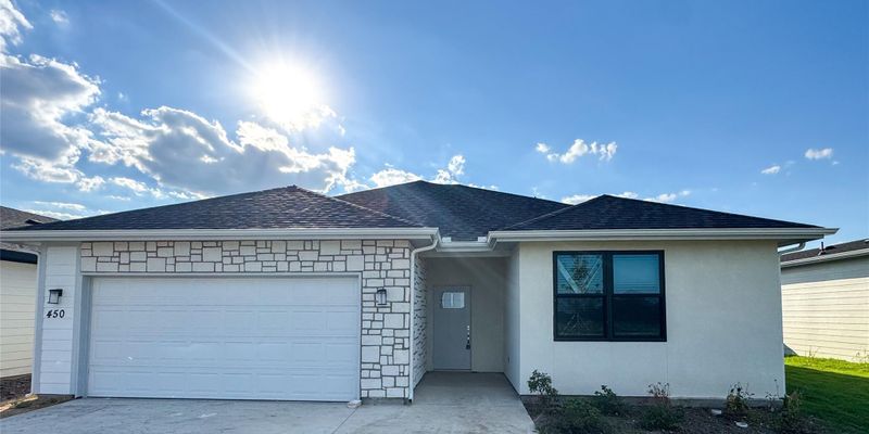 Greenville House: Lucy Rd