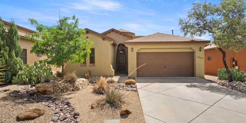 Las Cruces House: 3950 Agua De Vida Drive