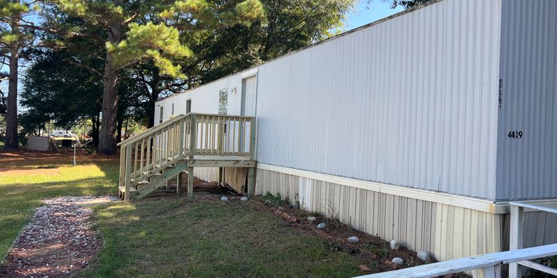 Hope Mills House: 4439 Betsy Ross Drive