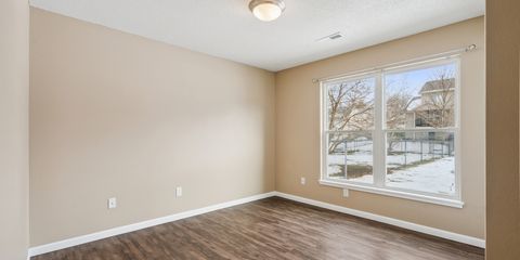 19-155_2539 Catskill Ct.jpg