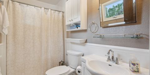 09-122 1245 Michelle CT.jpg