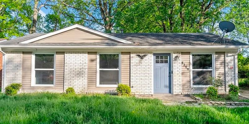 Louisville House: 8219 Afterglow Dr
