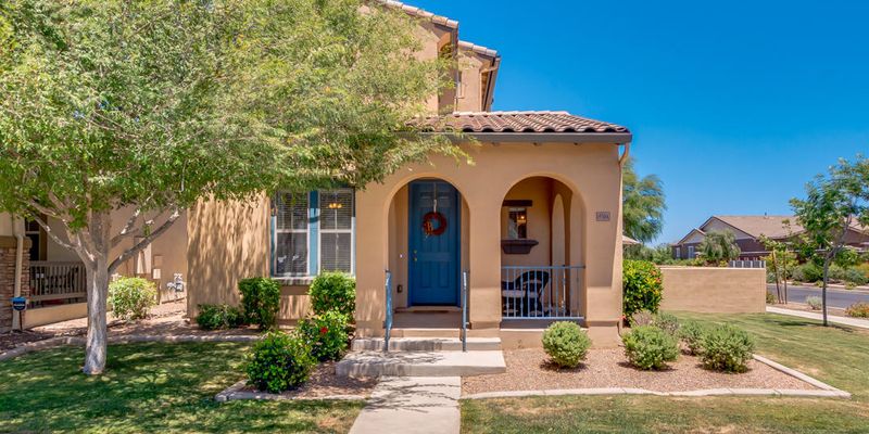 Surprise House: 15304 W Wethersfield Rd