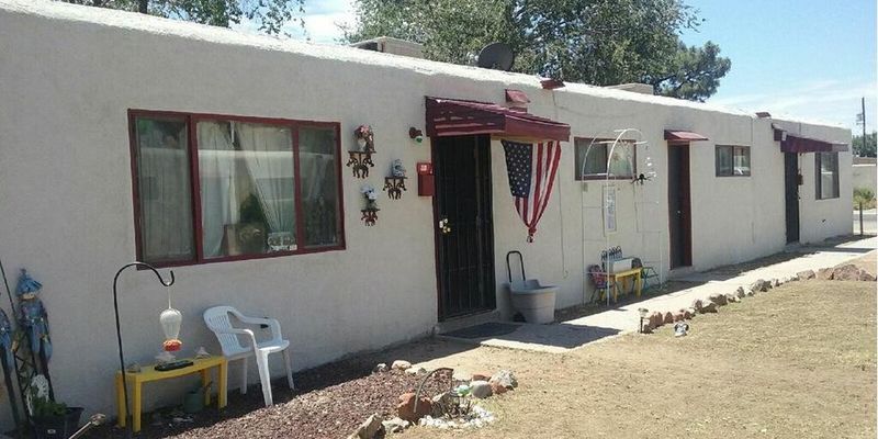 Albuquerque Apartment: 434 kentucky st se