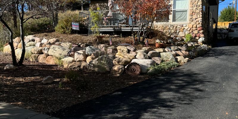 Durango House: 78 Jameson Dr