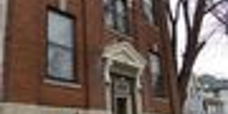 Saint Paul Apartment: 647 York Ave #3