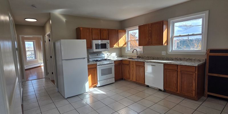 Pawtucket Apartment: 8 Power Road