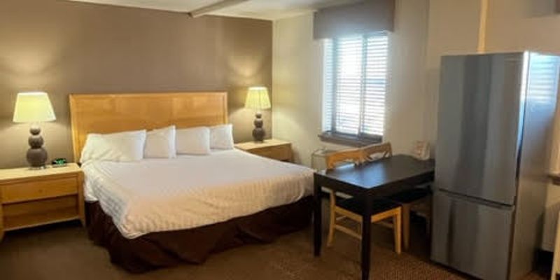 Anchorage Apartment: 1020 W 12th Ave