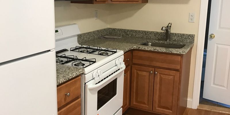 Lowell Apartment: 805 Merrimack Street
