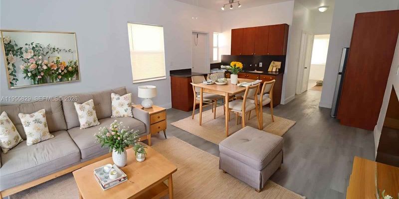 Miami Beach Apartment: 835 83rd St