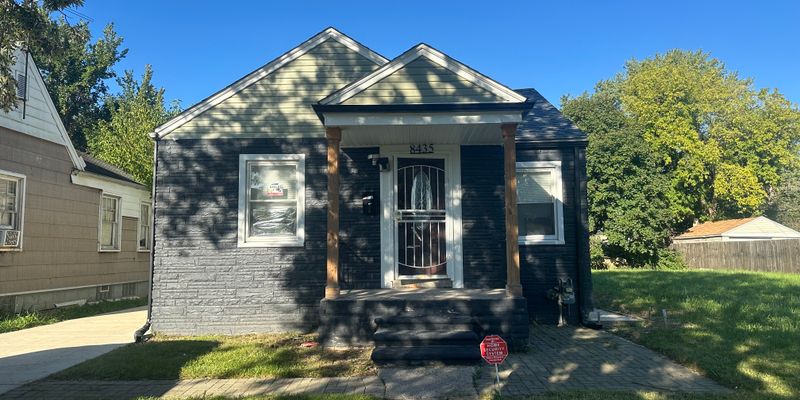 Detroit House: 8435 Westwood St
