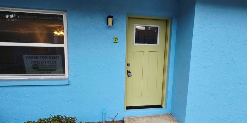 Crystal River Apartment: 773 NE 9th St