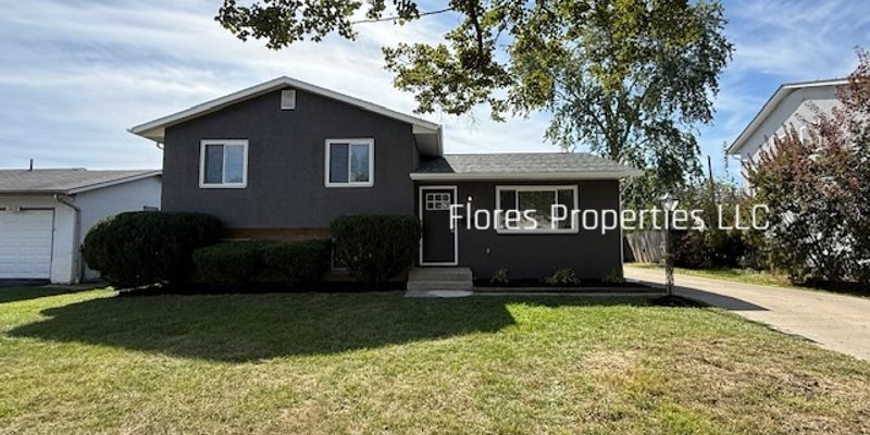 Columbus House: 1413 Cranwood Dr