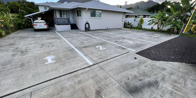 Kaneohe House: 45-102 Waiape Pl