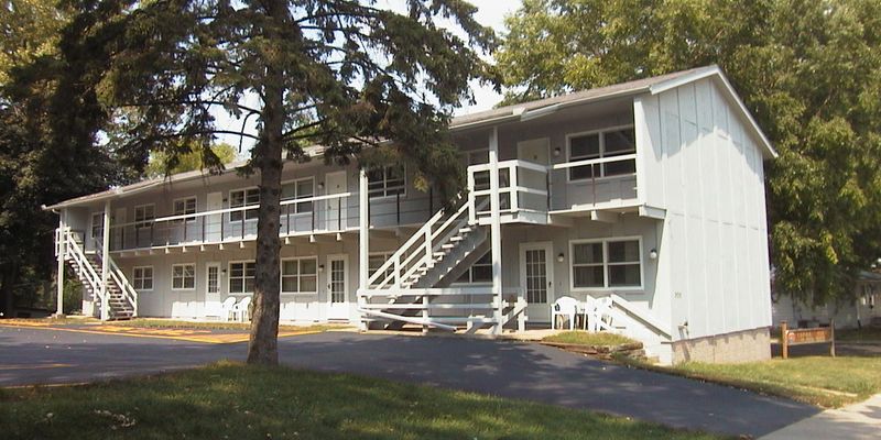 Stoughton Apartment: 800 South 4th Street
