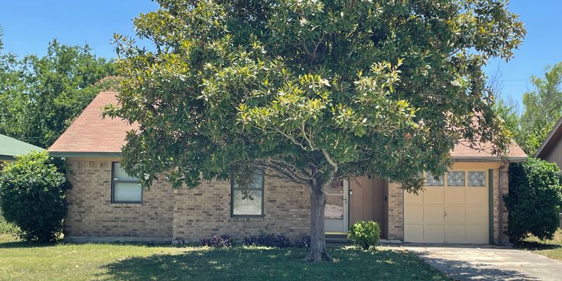 Killeen House: 2620 Hidden Valley Dr