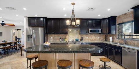 2032 E La Jolla Dr-13.jpg