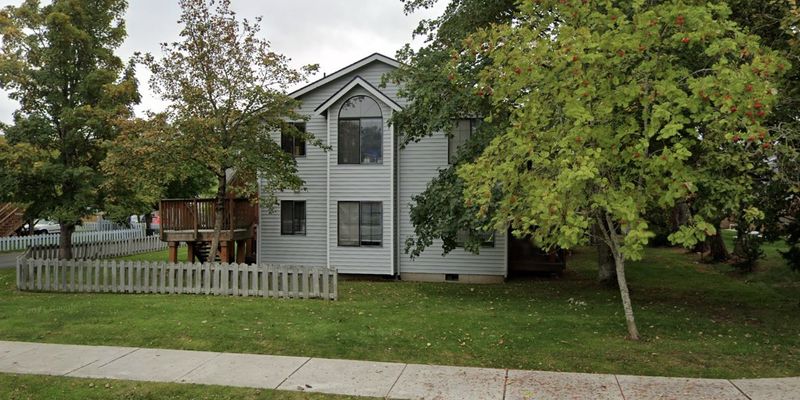 Bellingham Apartment: 1710 Texas Street