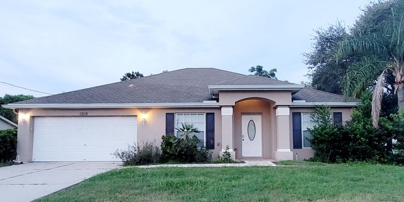Spring Hill House: 12115 Rockford St