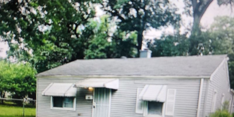 Gary House: 4159 Fillmore St