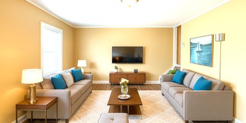 20251002_1020_Bright Contemporary Living Room_remix_01k6jyxv6jfz7sf508pv06bbwr.png