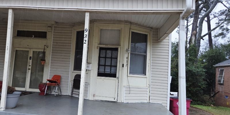 Macon Apartment: 930 Summit Avenue Right