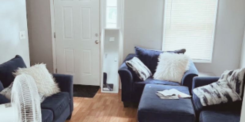 Springfield House: 30 Clayton St