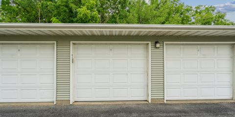 22-164 80 Circle Dr 5.jpg