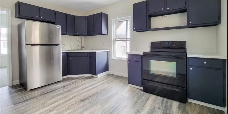 Kenosha Apartment: 6619 33rd Ave