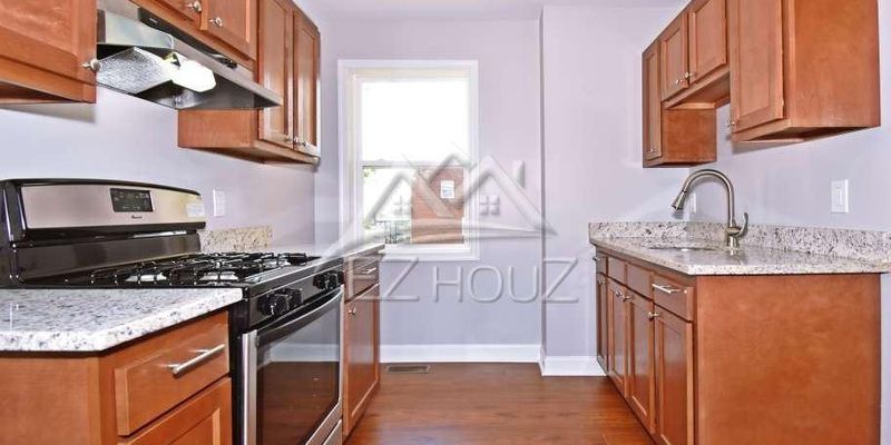 Baltimore Apartment: 30X 52nd St