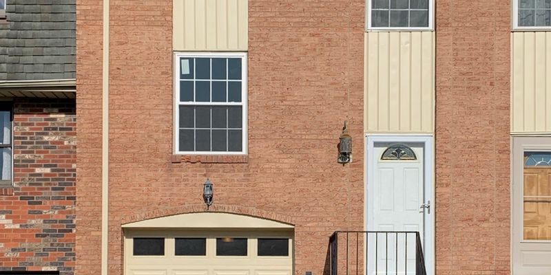 South Park Township House: 1789 Patrick Place