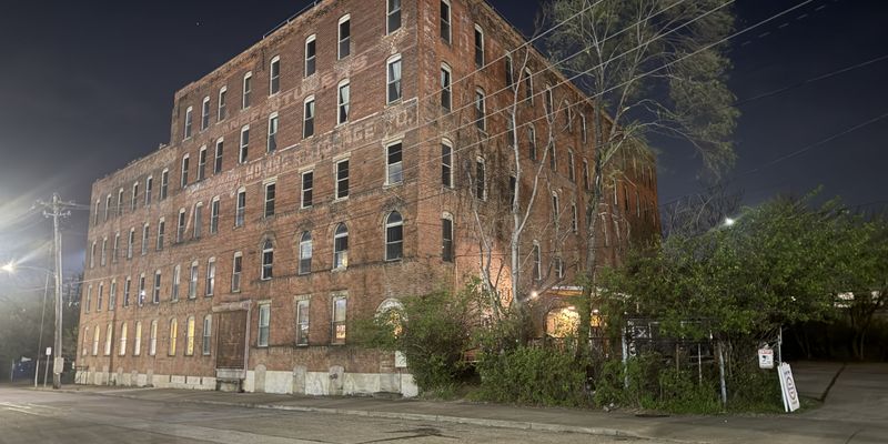 Cincinnati Apartment: 1220 Harrison Ave
