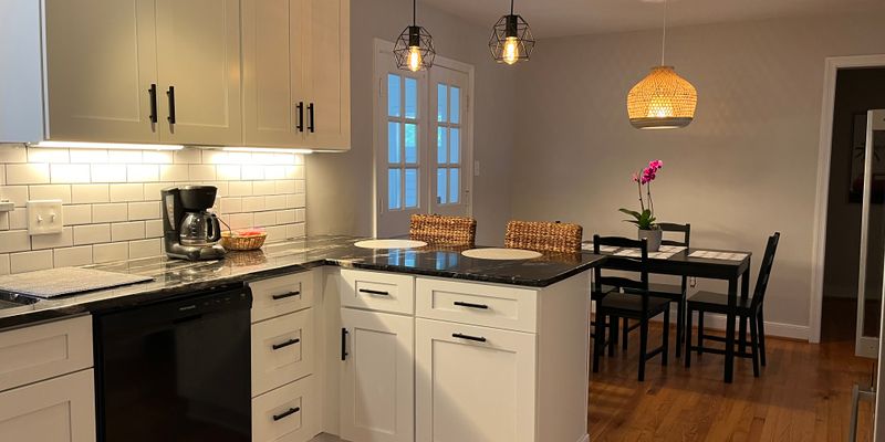 Richmond House: 8602 Warrenton Drive