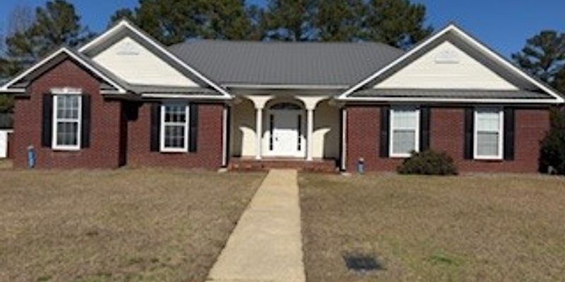 Dothan House: 100 Mill Pond Dr