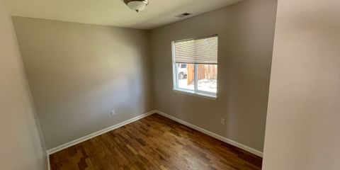 09 Bedroom 2 p1.jpeg