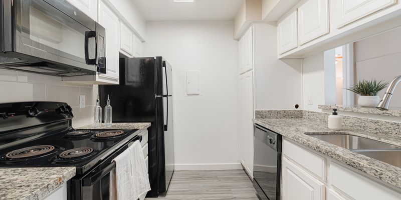 Houston Apartment: 7103 Grand Blvd