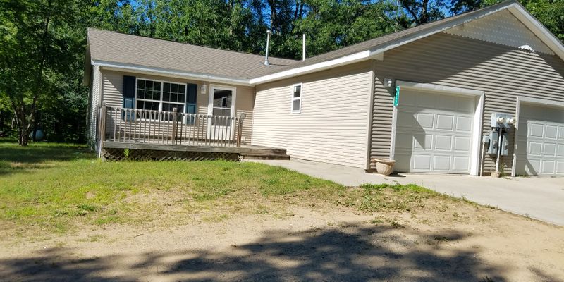 Gaylord House: 4417 Krys Road