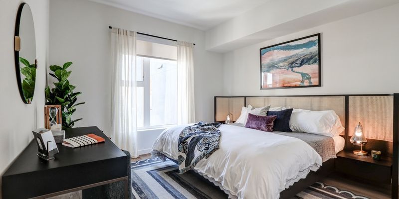 Weymouth Apartment: 130 Broad Reach