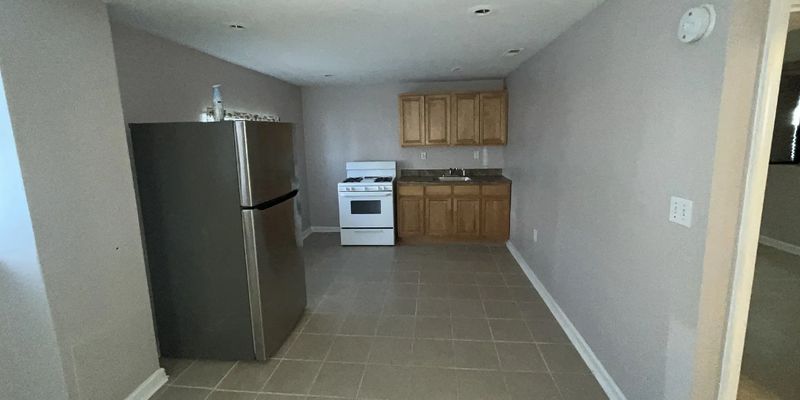 Baltimore Apartment: 431X Liberty Heights Ave