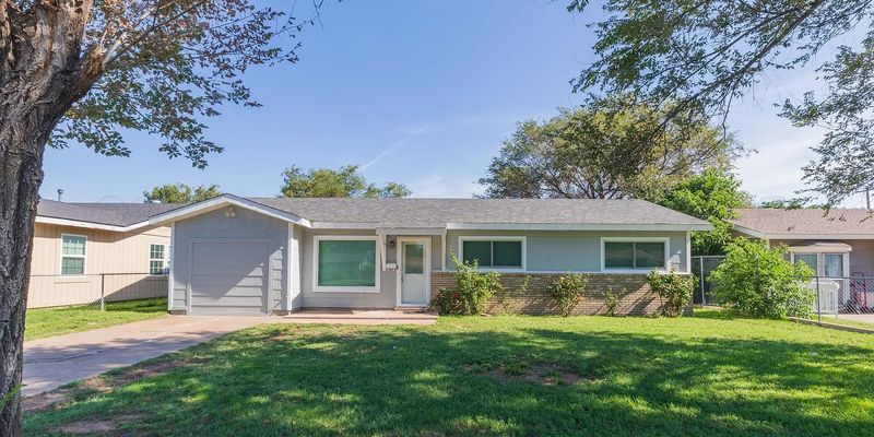 Amarillo House: 3617 SE 31st Ave Amarillo, TX 79103